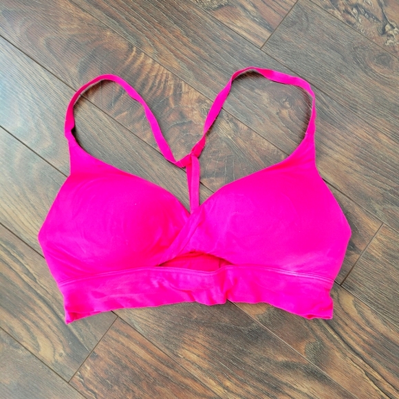 Hot pink Victoria Secret wireless bra - Picture 1 of 3